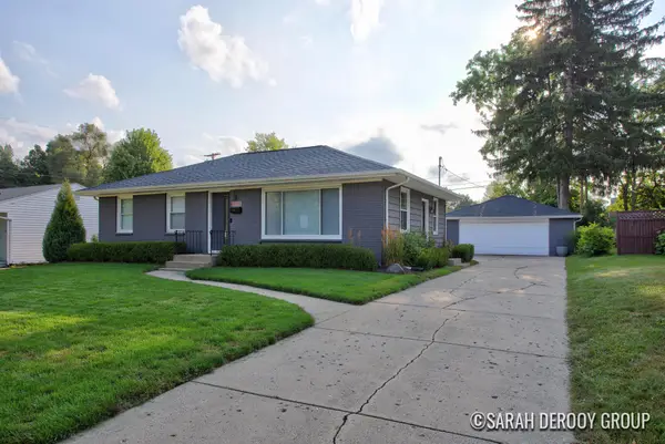 1936 Carlton Avenue Ne, Grand Rapids, MI 49505