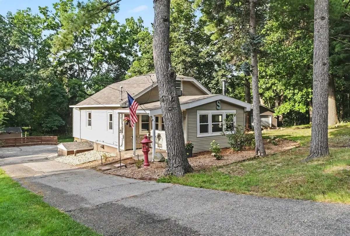 1720 Cargill Street Nw, Grand Rapids, MI 49544 - #1