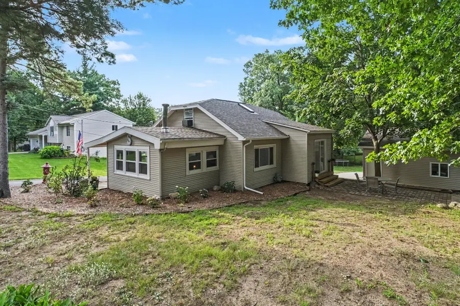 1720 Cargill Street Nw, Grand Rapids, MI 49544 - #2