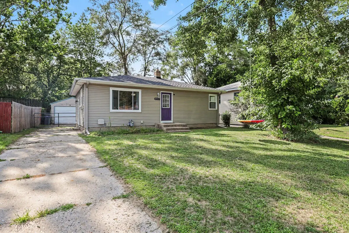 3729 Grape Avenue Ne, Grand Rapids, MI 49525 - #1
