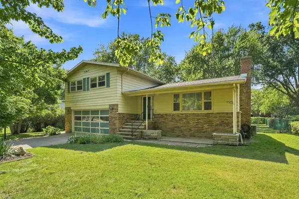 3350 Maple Lane, St. Joseph, MI 49085