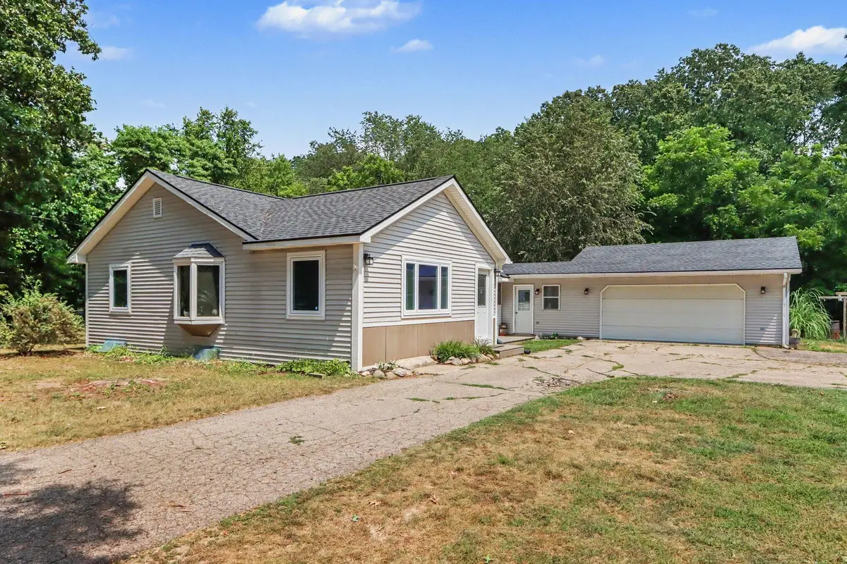 13801 32nd Street, Gobles, MI 49055 - #1