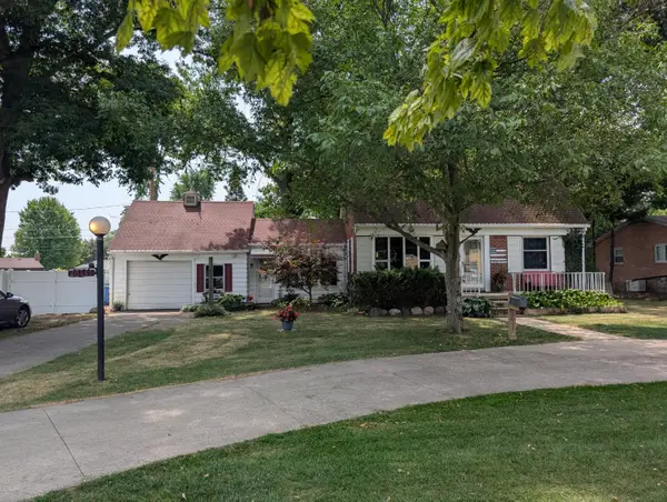 26137 Joy Road, Dearborn Heights, MI 48127