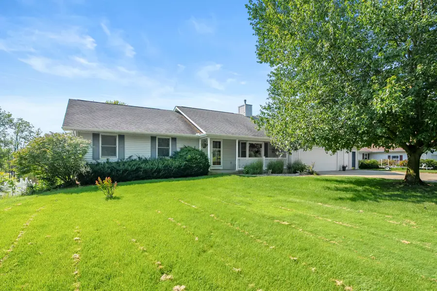 12085 W Indian Lake Drive, Vicksburg, MI 49097 - #2