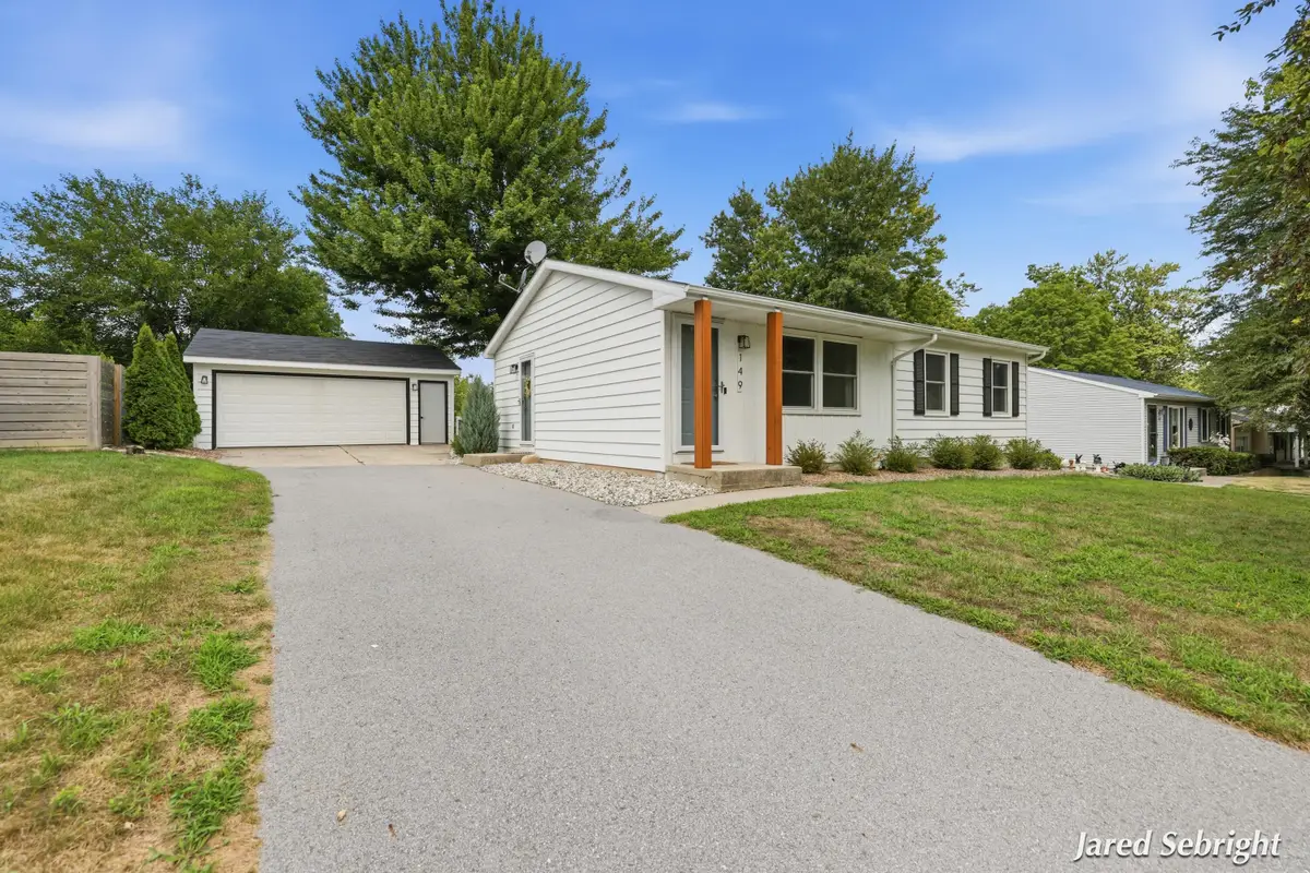 149 Loch Lomond Avenue Ne, Grand Rapids, MI 49546 - #1