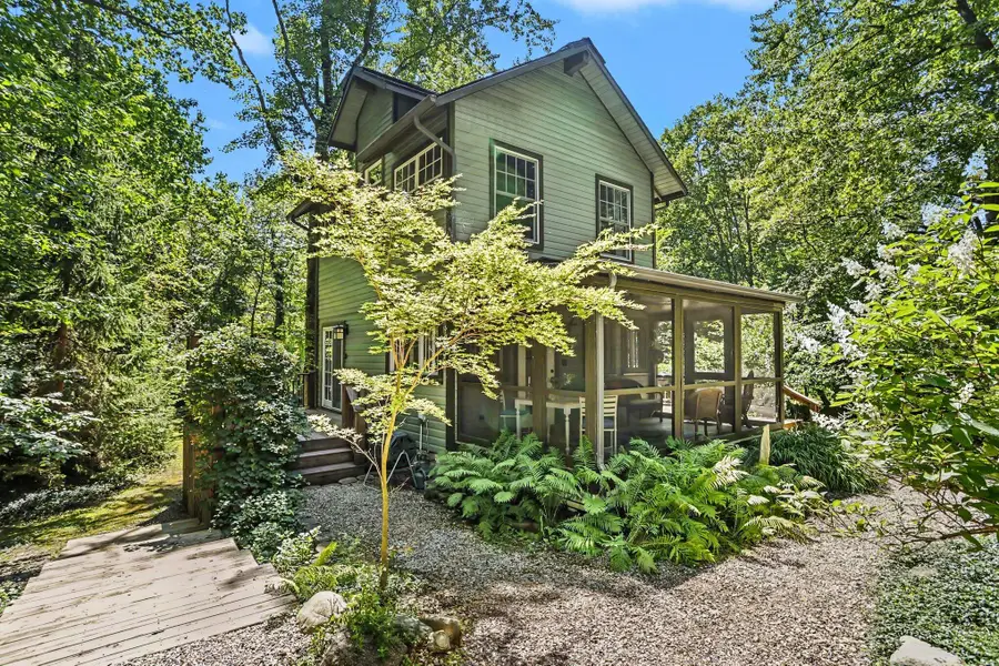 6650 Pine Lane, Sawyer, MI 49125 - #2