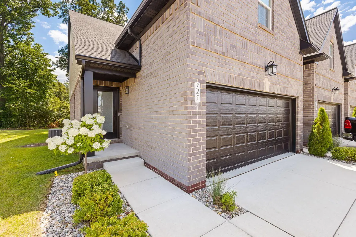 725 Chase Hanna Street #9, Dundee, MI 48131 - #1