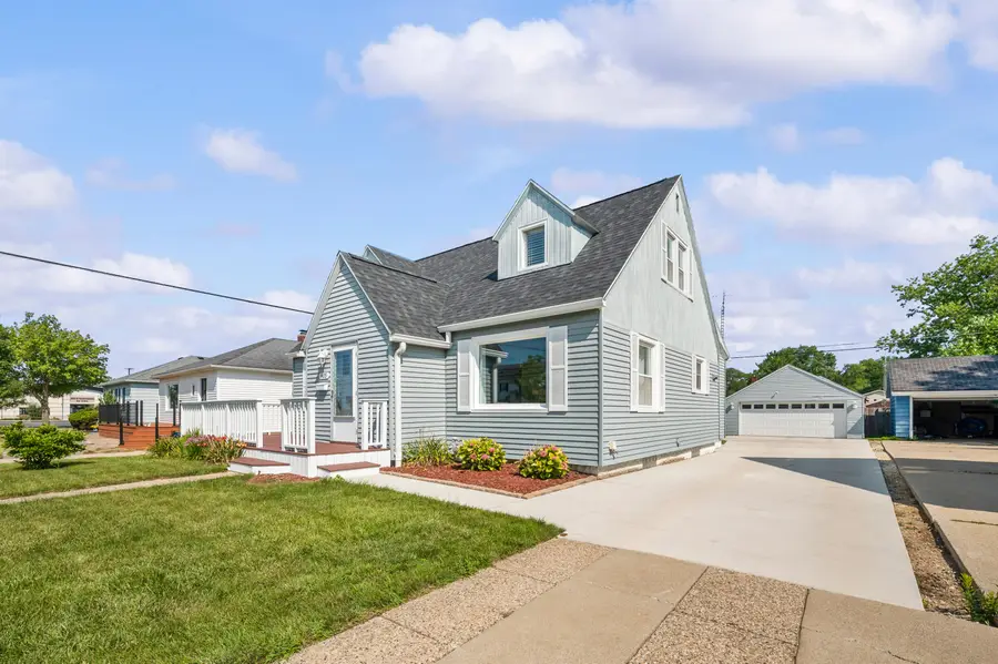 905 Napier Avenue, Saint Joseph, MI 49085 - #3