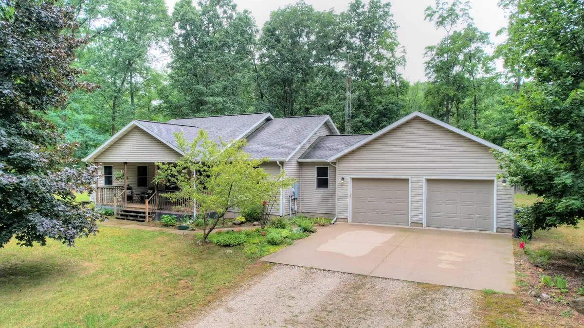 884 Nadeau Drive, Pullman, MI 49450 - #1