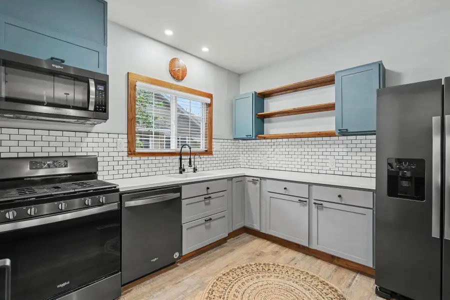 423 Ardmore Street Se, Grand Rapids, MI 49507 - #2
