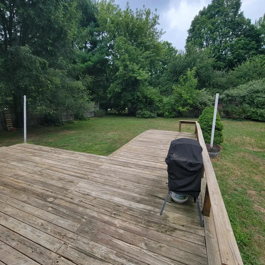 8 E Barton Street, Newaygo, MI 49337 - #3