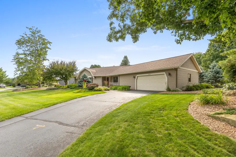 6866 Vista Grande Drive Ne, Rockford, MI 49341 - #2