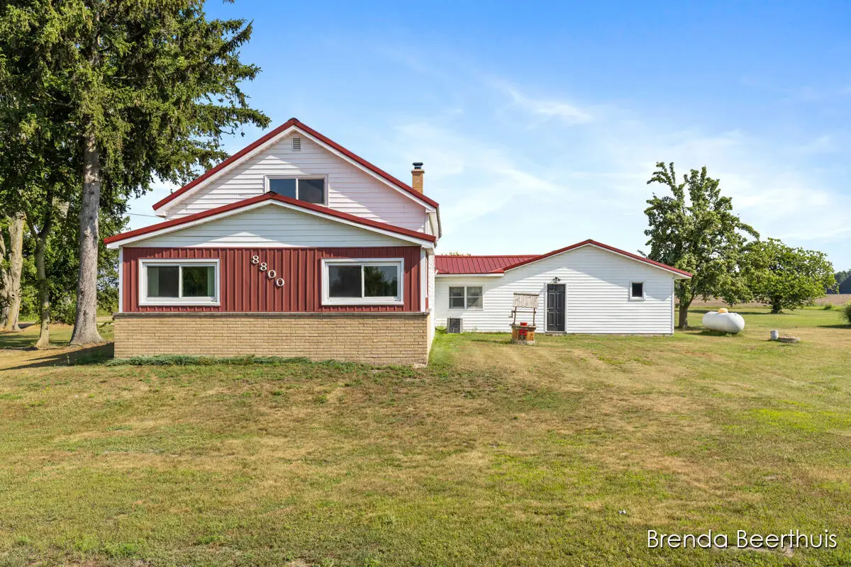 8800 Ellis Road, Ravenna, MI 49451 - #1