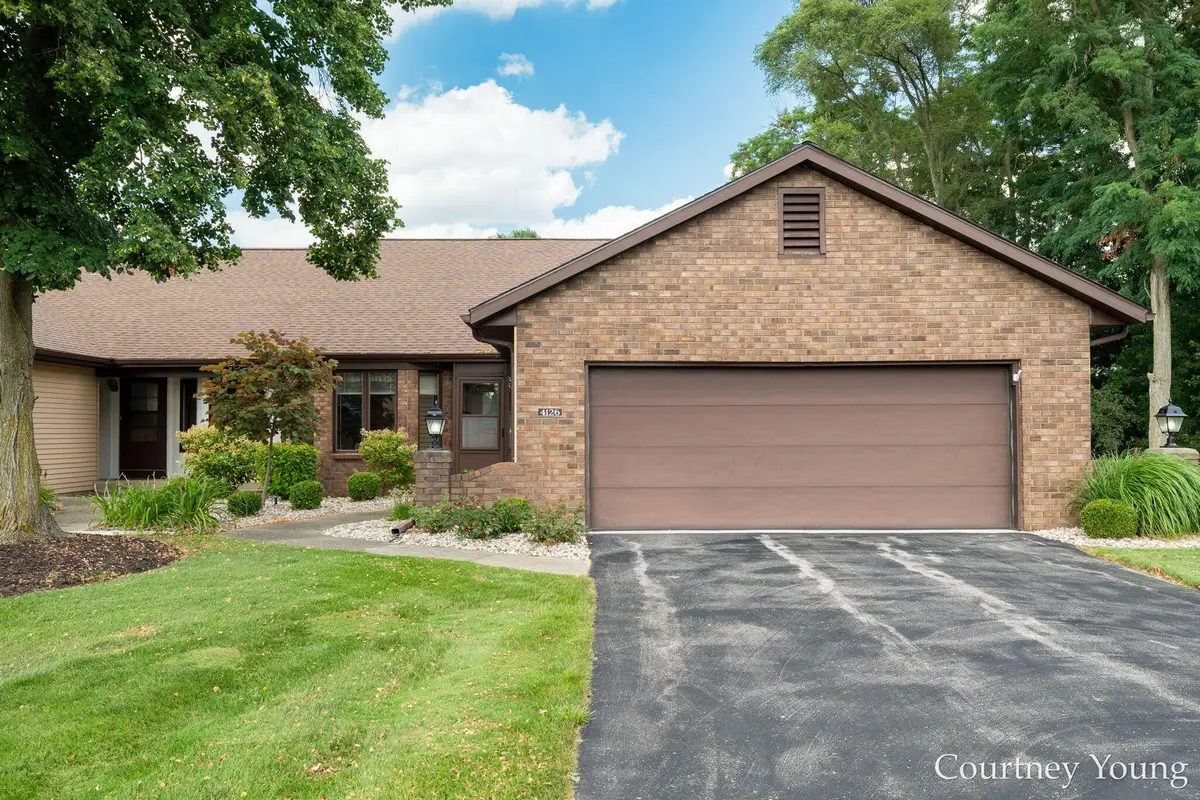4126 Grandview Terrace Sw, Grandville, MI 49418 - #1