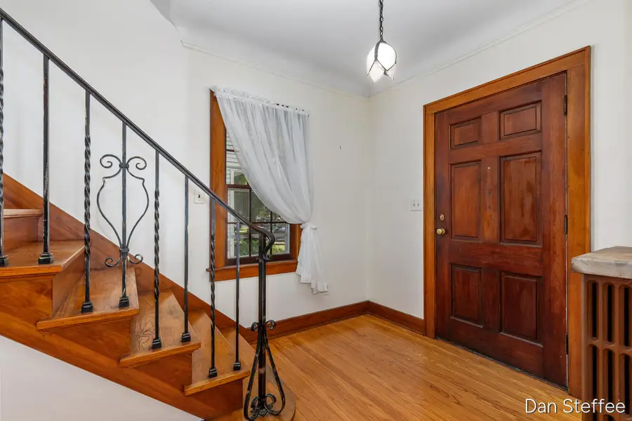 23 Alten Avenue Ne, Grand Rapids, MI 49503 - #3