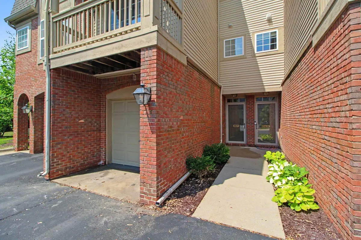 3037 Barclay Way, Ann Arbor, MI 48105 - #1