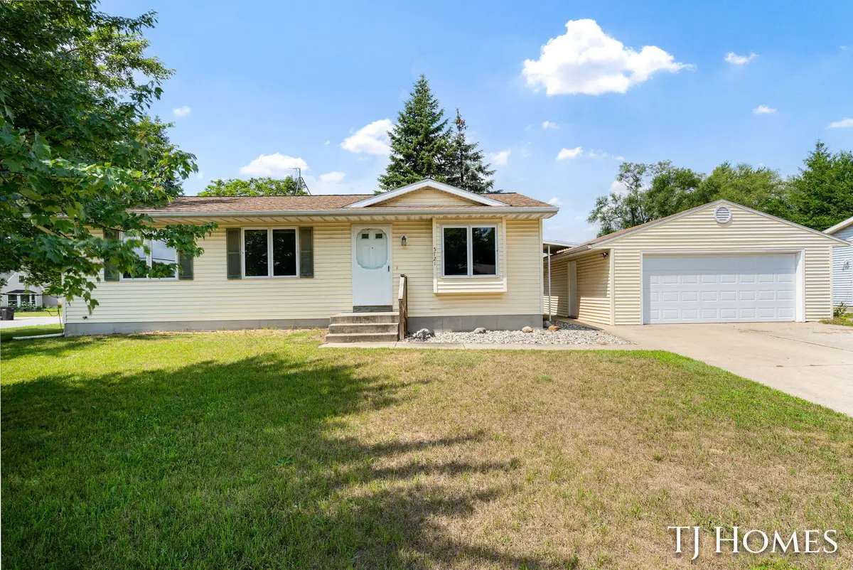 5721 Jefferson Avenue Se, Grand Rapids, MI 49548 - #1