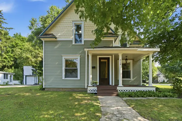 314 E Coffren Avenue, Greenville, MI 48838