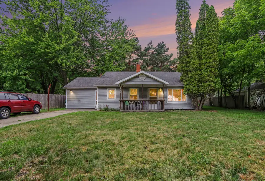1020 S Division Street, Whitehall, MI 49461 - #2