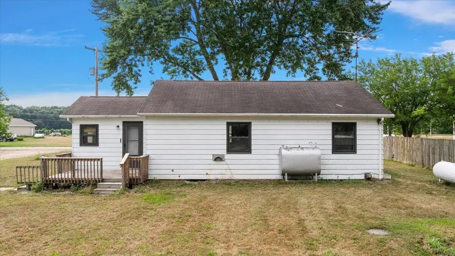 75 4th Street, Plainwell, MI 49080 - #2