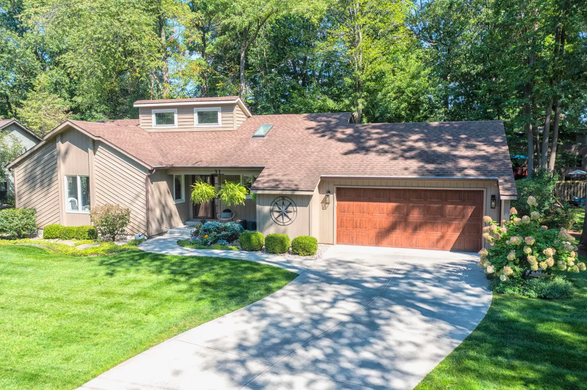 31 Forest Hills Drive, Holland, MI 49424 - #1