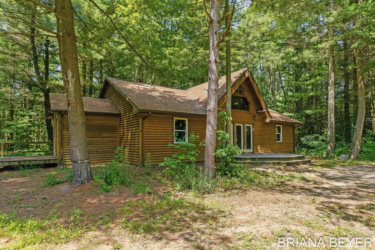 6558 102nd Avenue, South Haven, MI 49090 - #1