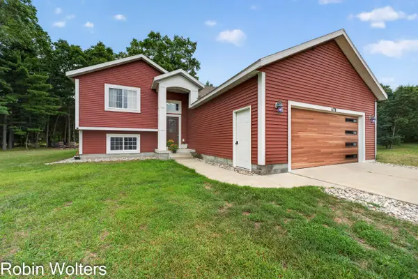 1178 Copper Creek Drive, Muskegon, MI 49442