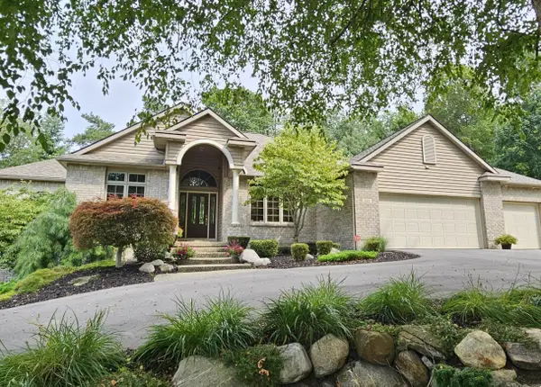 112 Stonehenge Drive Sw, Grandville, MI 49418