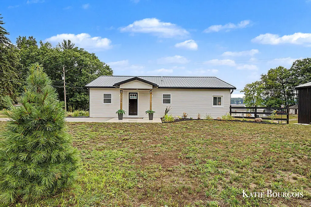 7510 Taft Road, Mecosta, MI 49332 - #1