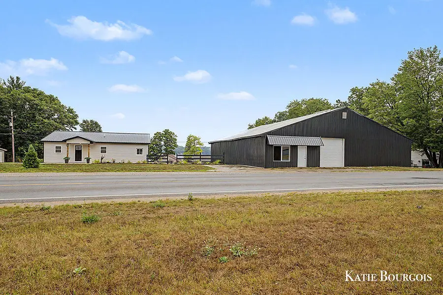 7510 Taft Road, Mecosta, MI 49332 - #2