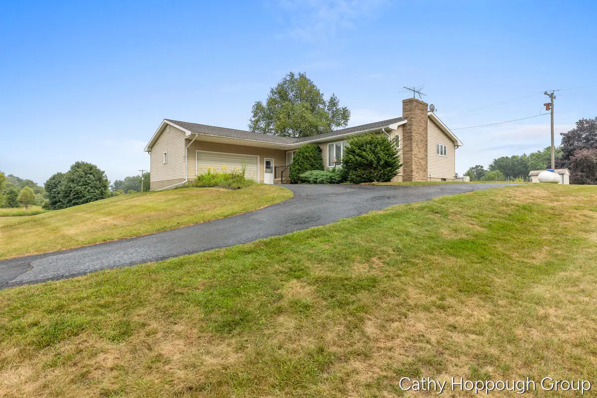 822 E Condensery Road, Sheridan, MI 48884 - #1