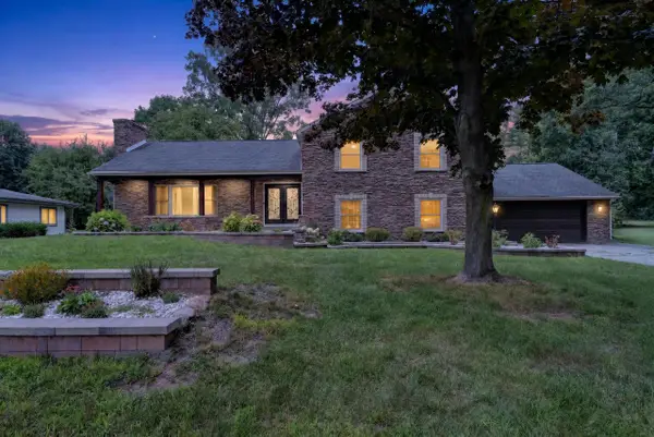 5866 Pine View Drive, Ypsilanti, MI 48197