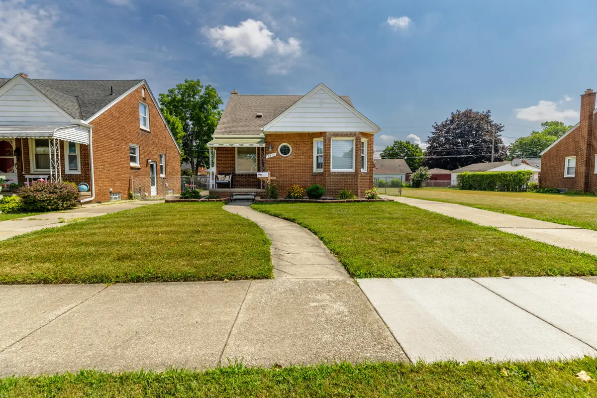 3413 Lincoln Street, Dearborn, MI 48124 - #1
