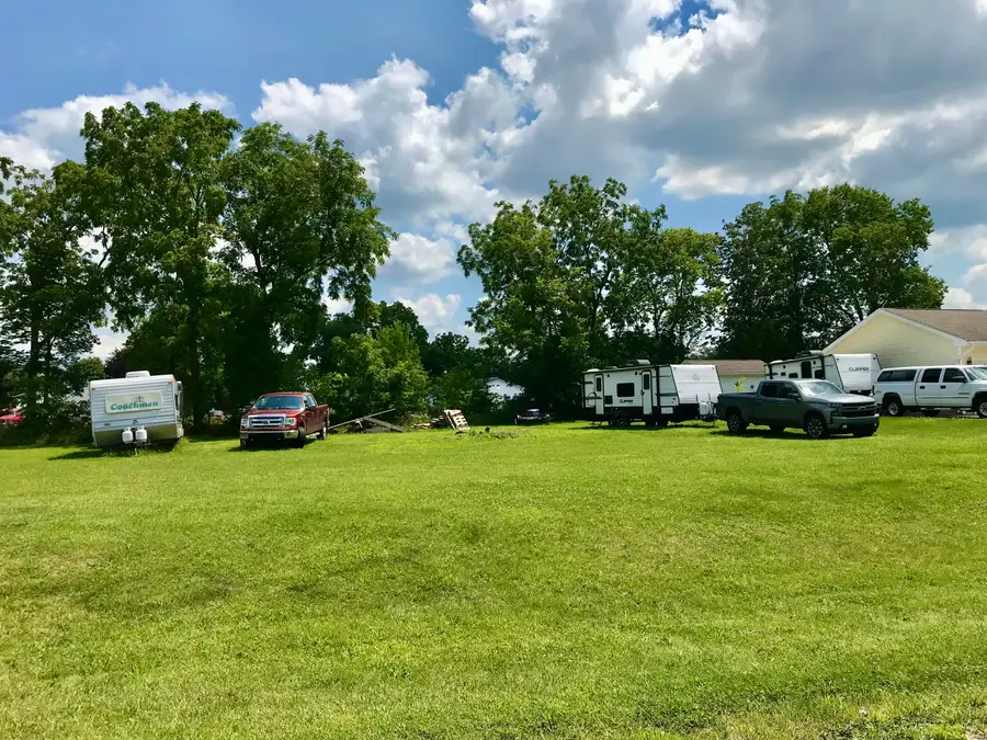 104 Mackenzie Street, White Pigeon, MI 49099 - #2