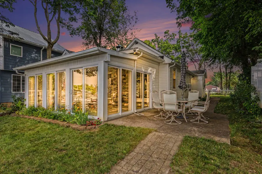 231 N Lakeside Drive, Michigan Center, MI 49254 - #3