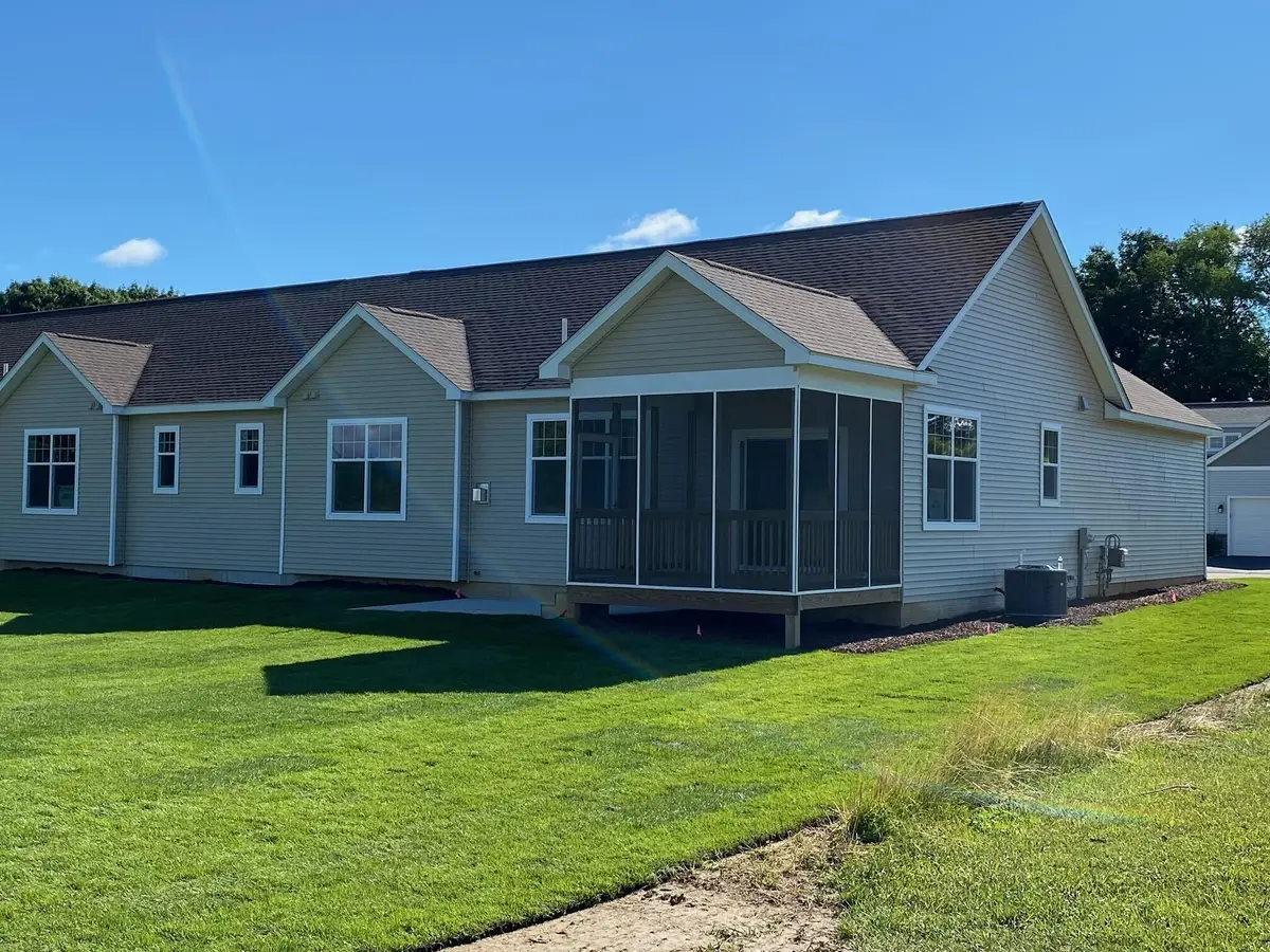 5627 Trail Side Lane, Whitmore Lake, MI 48189 - #1
