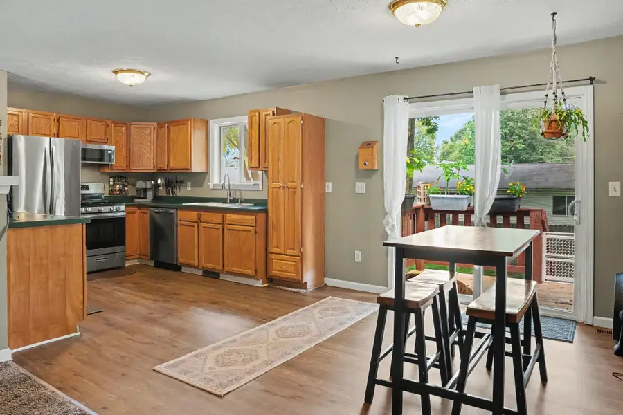 210 W 4th Street, Lawton, MI 49065 - #3
