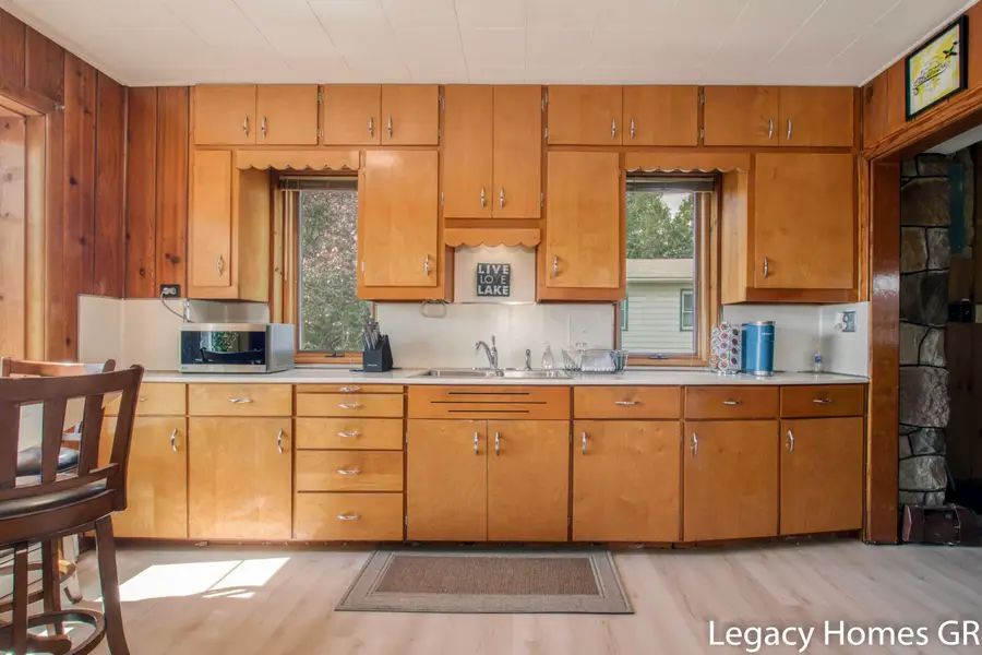 762 Parkwood Drive, Six Lakes, MI 48886 - #3