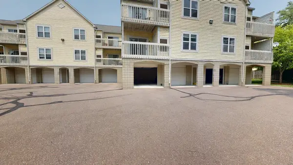 2201 S Huron Parkway #1, Ann Arbor, MI 48104