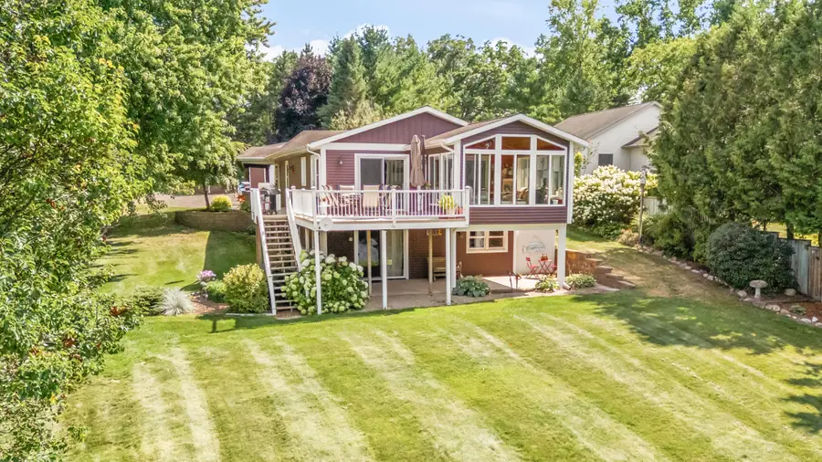 2503 N Mundy Avenue, White Cloud, MI 49349 - #2