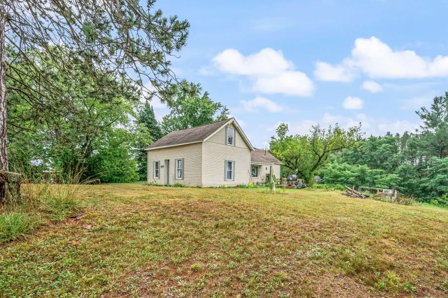 10055 8 Mile Road, Evart, MI 49631 - #2