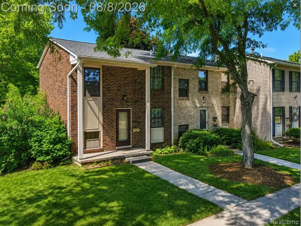 8358 Lakeview Drive, Ypsilanti, MI 48198 - #1