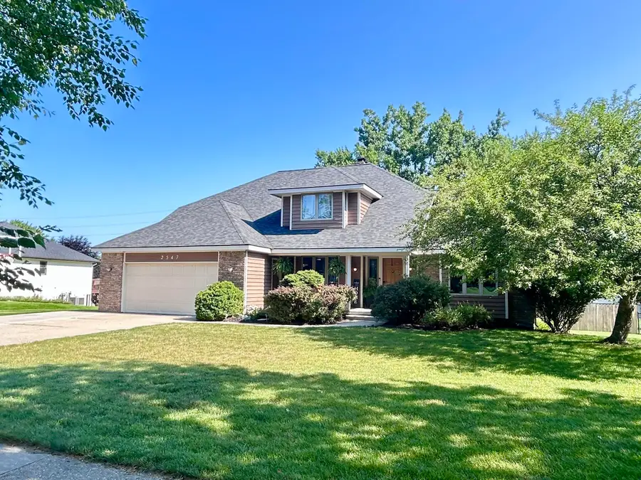 2547 Moerland Drive Nw, Grand Rapids, MI 49504 - #3