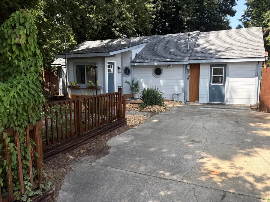 315 Kingsley Avenue, Saint Joseph, MI 49085 - #2