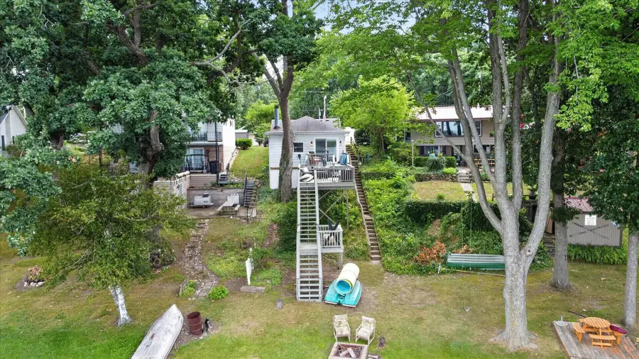 52784 Twin Lakeview Drive, Dowagiac, MI 49047 - #2