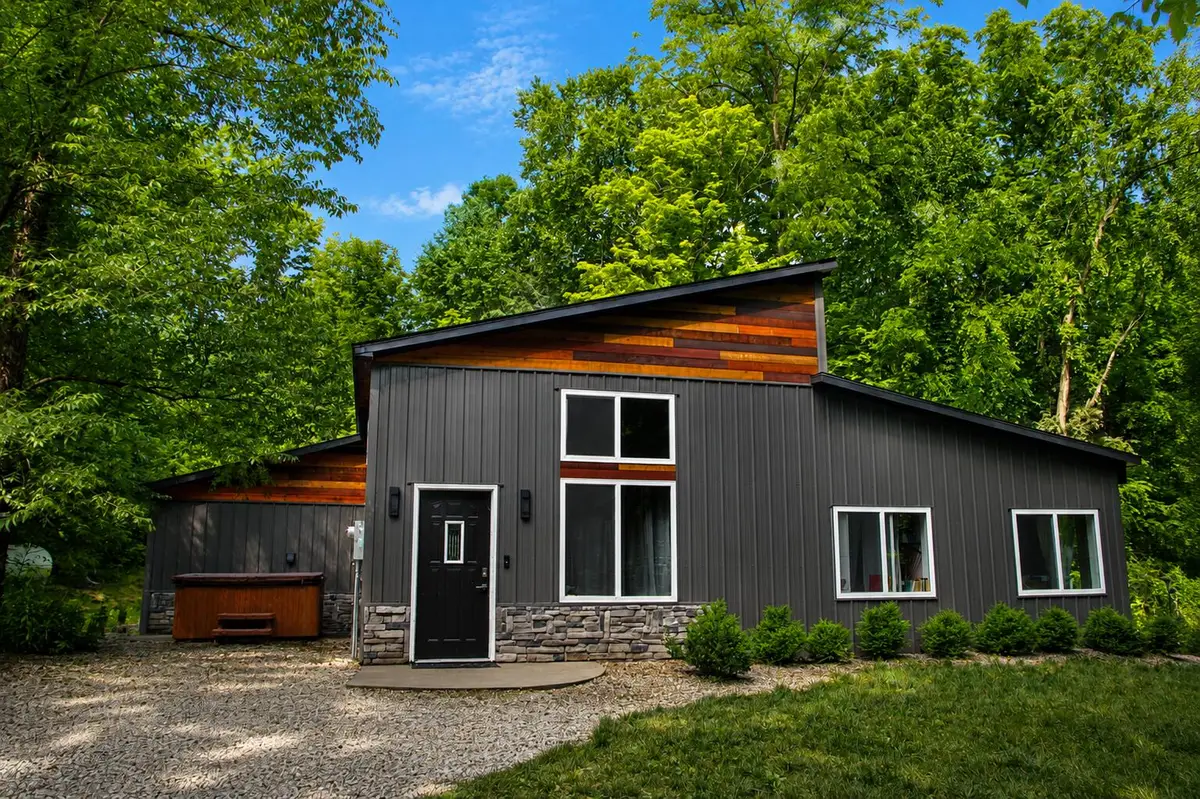 4142 Sayles Road, Ionia, MI 48846 - #1