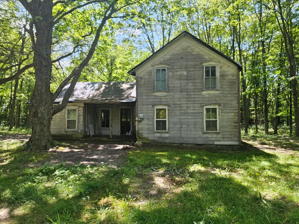 2986 W Thar Road, Coloma, MI 49038 - #1