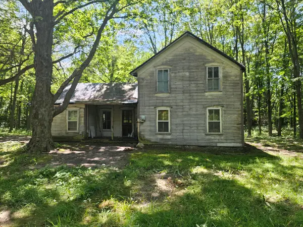 2986 W Thar Road, Coloma, MI 49038
