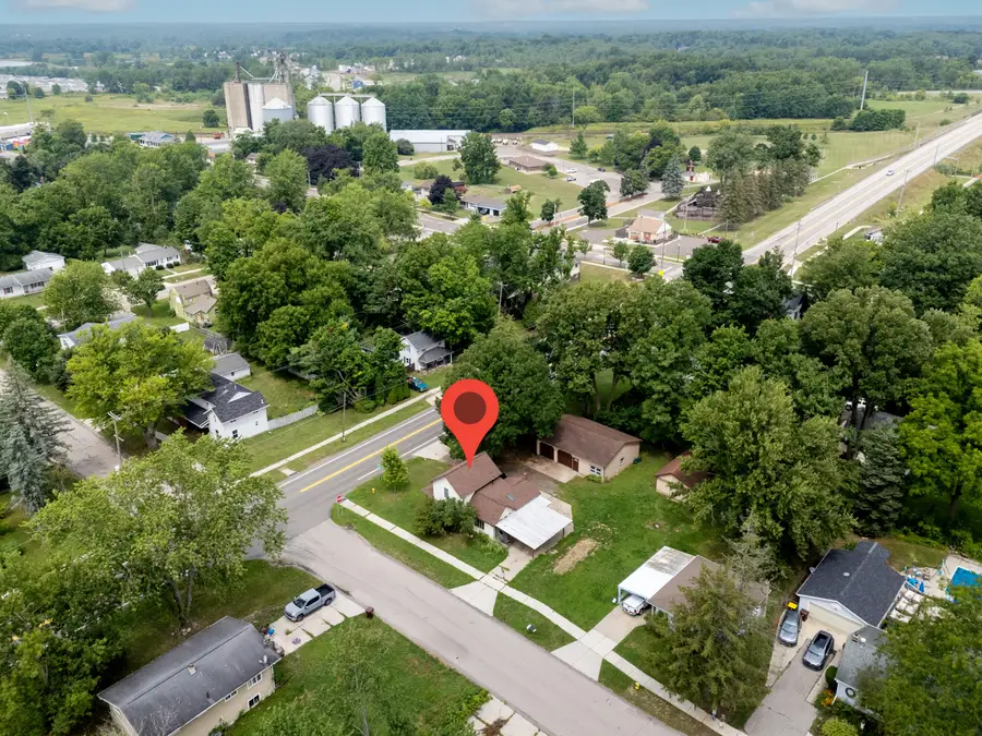 304 N Hartel Road, Potterville, MI 48876 - #3