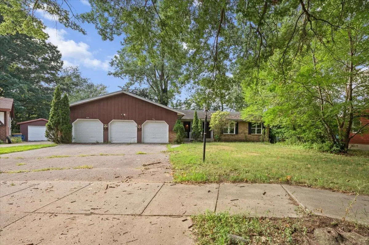 944 Lancashire Court Se #946, Grand Rapids, MI 49508 - #1